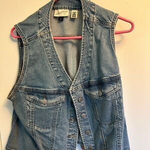 Universal Thread Blue Denim Vest